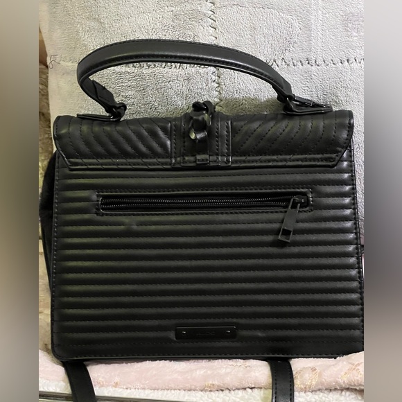 Aldo clutch/crossbody in one. - Picture 7 of 11